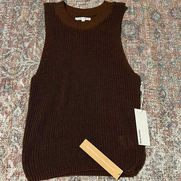 NWT Reformation Lilac top in chestnut size XS - Picture 2 of 6